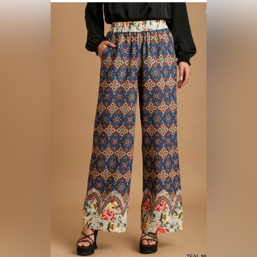 NWT Umgee+ Boho Wide Leg Waistband Pull On Mixed Media Pockets Pants Hippie